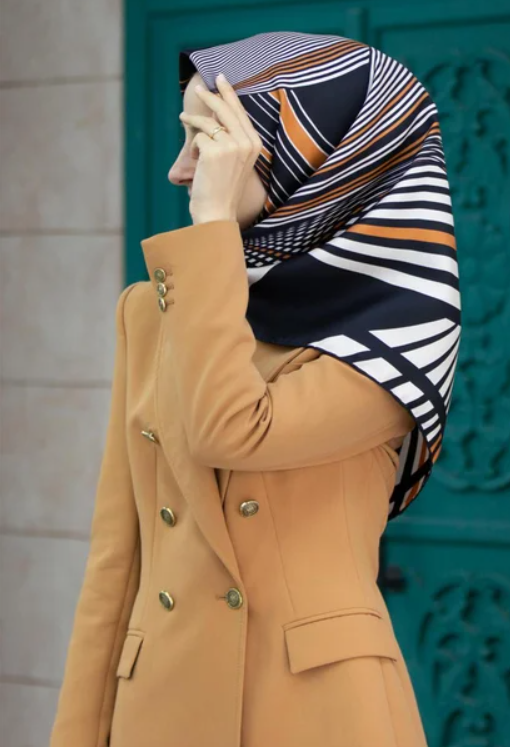 Vissona Tivil İpek Eşarp 51837-3-0001-0044 Siyah  Karışık Desen