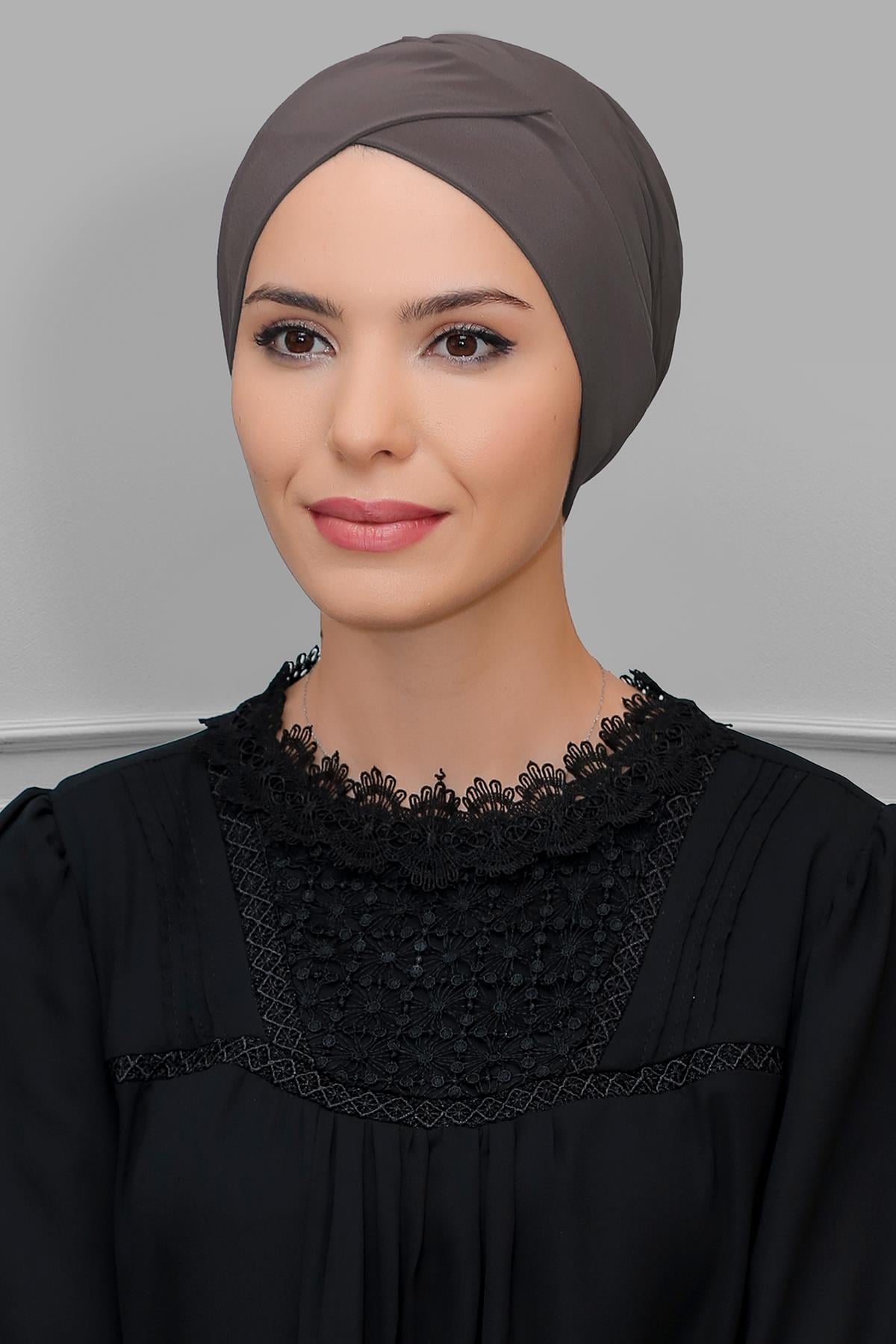 Vizon Pratik Hazır Geçmeli Tesettür Bone Sandy Kumaş Çapraz Büzgülü 1801_10