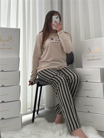 Bej Ördek Desenli Çizgili Pamuklu Pijama Takımı