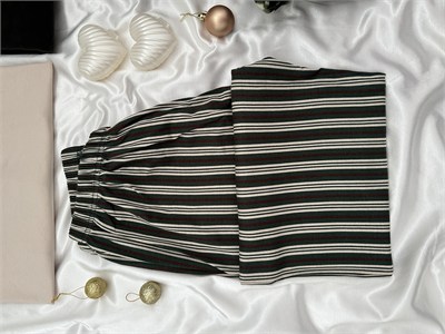 Bej Ördek ve Haki Ekose Günlük Rahat Sevgili Çift Uzun Kollu Pijama Takımı (2li Set)