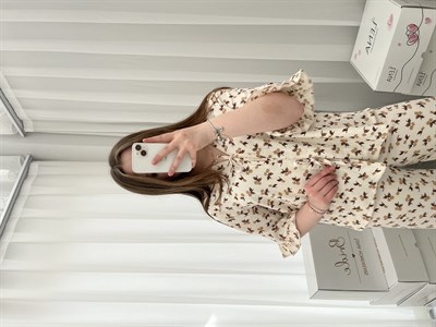 Çiçek Dalı Desenli Kısa Kollu Pijama Takımı