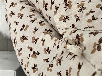 Çiçek Dalı Desenli Kısa Kollu Pijama Takımı