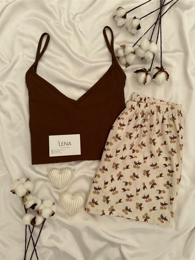 Çiçek Dalı Detaylı Şortlu Pijama Takımı
