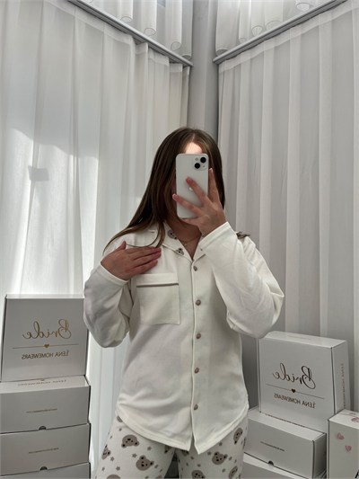 Ekru Ayıcık Desenli Düğmeli Waffle Pijama Takımı