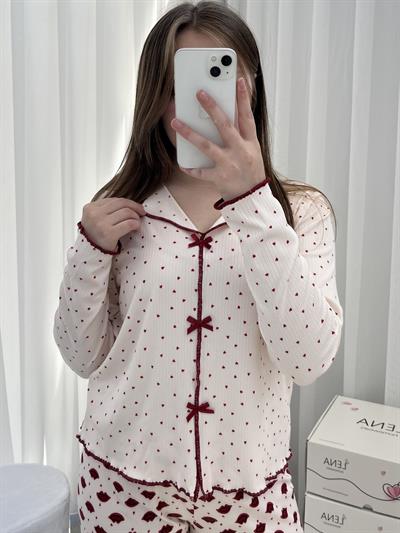 Ekru Dudak Desenli Fiyonk Detaylı Pijama Takımı