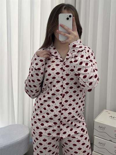Ekru Dudak Desenli Pijama Takımı
