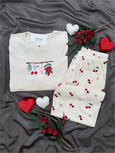 Ekru Kiraz İşlemeli Fransız Kadife Pijama Takımı