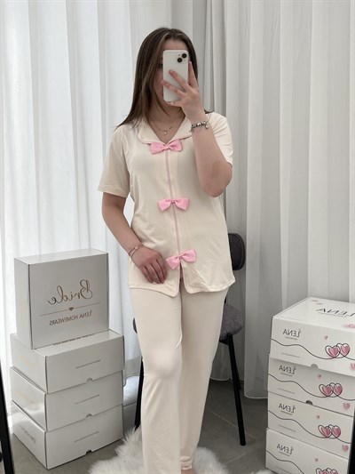 Ekru Şeker Fiyonk Detaylı Dörtlü Kısa Kollu Pijama Takımı