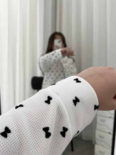 Fiyonk Desenli Ekru Waffle Premium Pijama Takımı