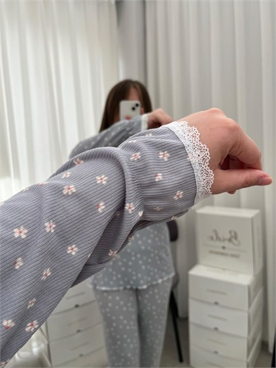 Gri Mini Papatya Uzun Kollu Berlin Pijama Takımı