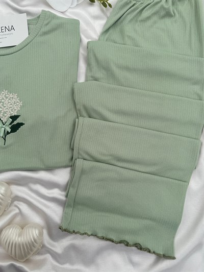 Kadın Çağla Nakışlı Kısa Kollu Oslo Pijama Takımı