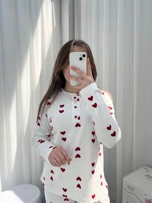 Kalp Desenli Ekru Yarım Patlı Berlin Pijama Takımı