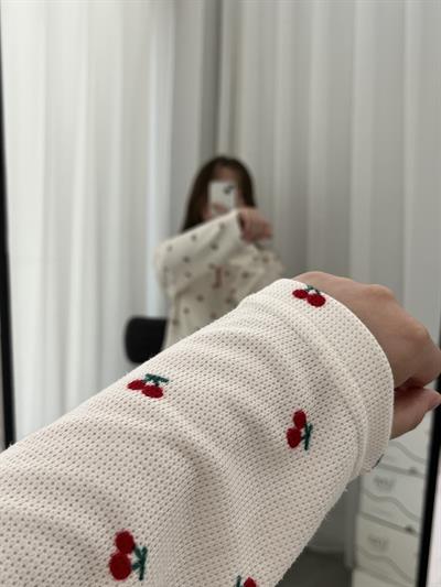 Kirazlı Fermuar Detaylı Dörtlü Pijama Seti