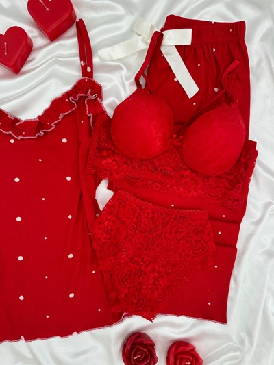 Kırmızı Benekler Dörtlü Askılı Pijama Takımı