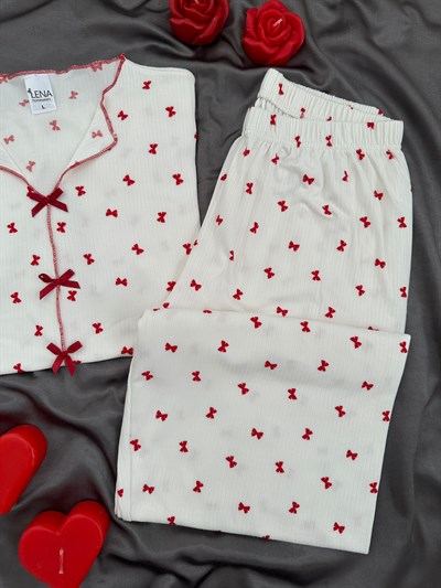 Kırmızı Fiyonklu Ekru Pijama Takımı