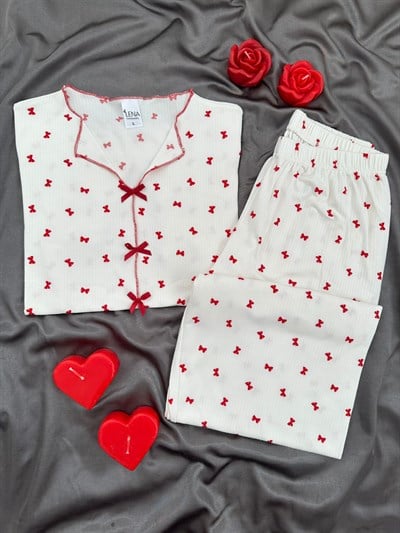 Kırmızı Fiyonklu Ekru Pijama Takımı