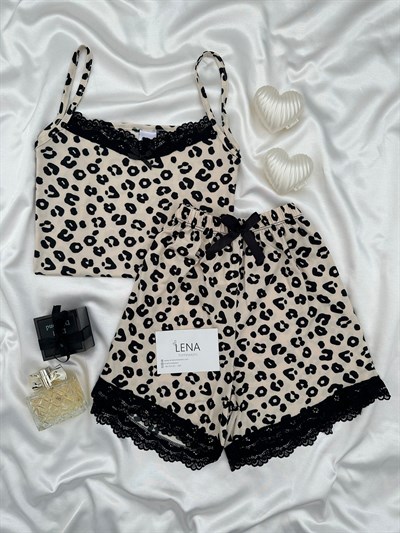 Leopar Şortlu Pijama Takımı