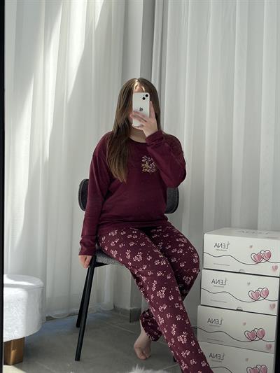 Mürdüm Çiçek Desenli Sofya Pijama Takımı