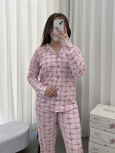 Pembe Fiyonk Desenli Boydan Düğmeli Pijama Takımı