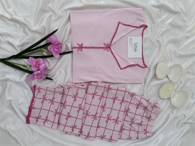 Pembe Fiyonk Desenli Fiyonk Detaylı Pijama Takımı