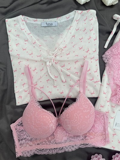 Pembe Fiyonk Dörtlü Pijama Takımı