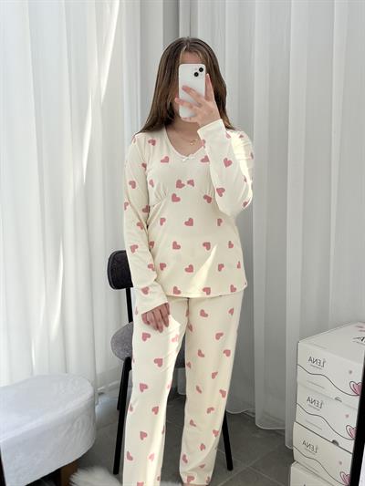 Pembe Kalp Desenli Ekru Berlin Pijama Takımı