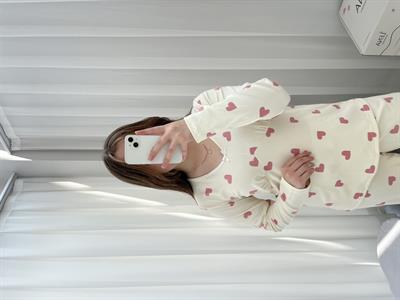 Pembe Kalp Desenli Ekru Berlin Pijama Takımı