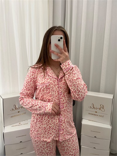 Pembe Leopar Desenli Ekru Milan Uzun Kollu Pijama Takımı