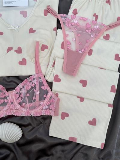 Pembe Marlyn Kalp Desenli Dörtlü Pijama Seti