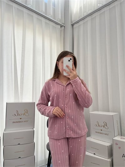 Pudra Kalplı Polar Pijama Takımı
