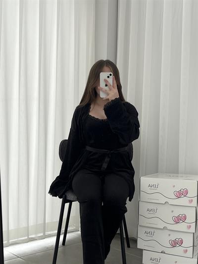 Siyah Kadife Sabahlıklı 5’li Pijama Set
