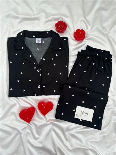 Siyah Kalp Desenli Kısa Kollu Pijama Takımı