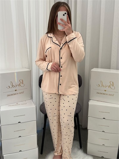 Siyah Kalp ve Love Desenli Somon Milan Uzun Kollu Pijama Takımı