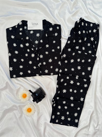 Siyah Papatya Desenli kaşkorse Pijama Takımı