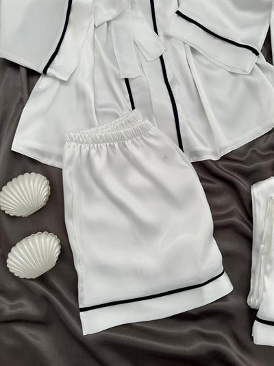 Timeless White Şortlu Sabahlıklı 3lü Premium Takım