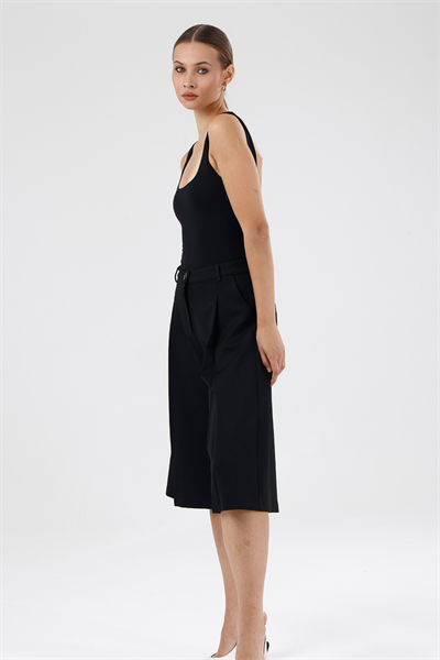 Capella Saten Gabardin Siyah Bermuda , Pantolon