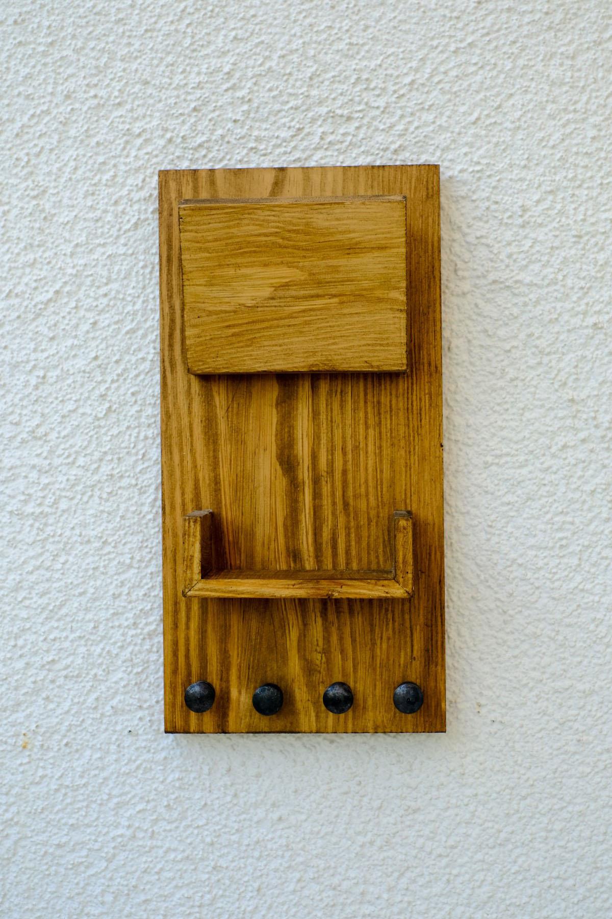 Clavis Chestnut Handmade Keychain