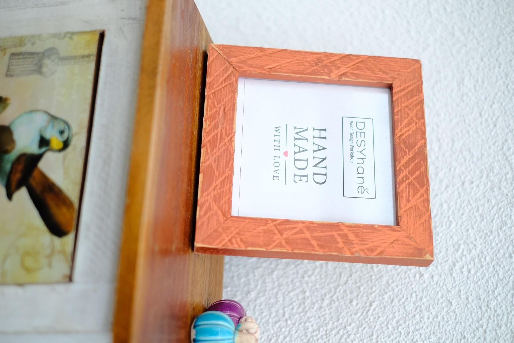 Memoria Handmade Colorful Solid Wood Frame