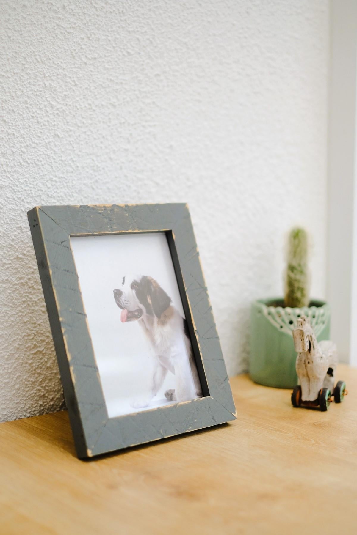 Memoria Handmade Colorful Solid Wood Frame