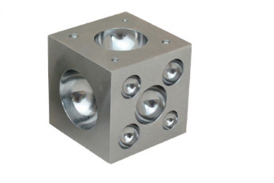 DD502 Küp Zar 7,5 cm  3