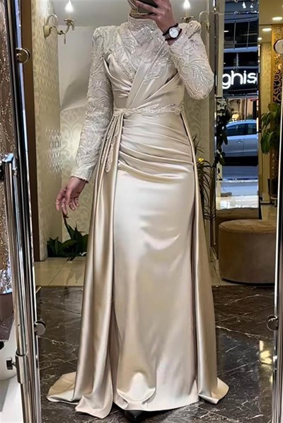 Pınar Şems Akra Abiye Gold