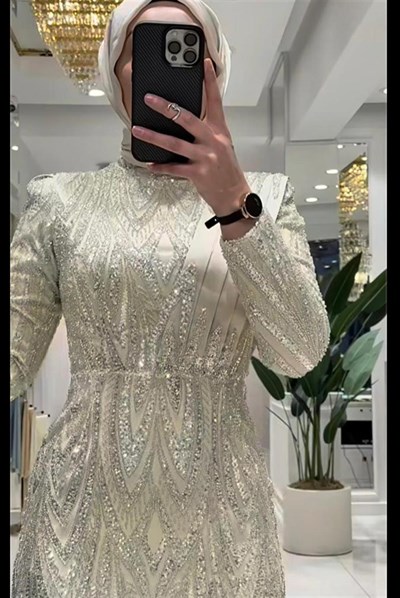 Pınar Şems Maral Abiye Gold