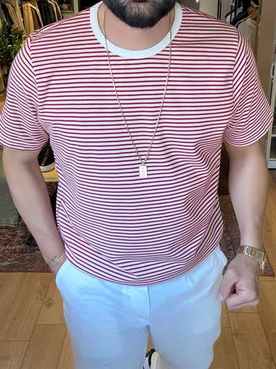 Kırmızı Çizgili Slim Fit Tişört