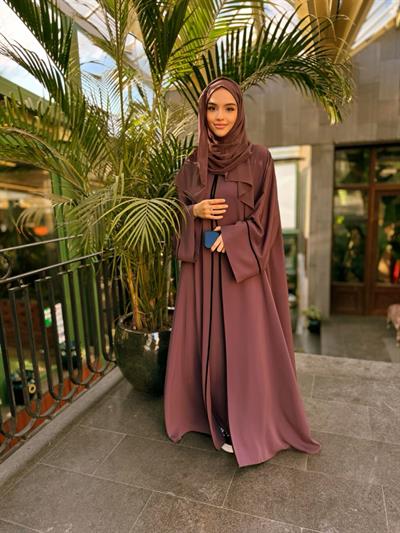 Ahsen Abaya