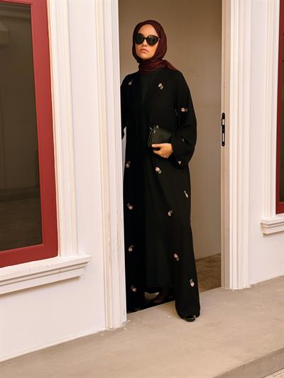 Gül Abaya