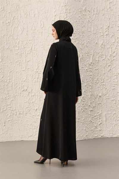 Bordo Lal Abaya