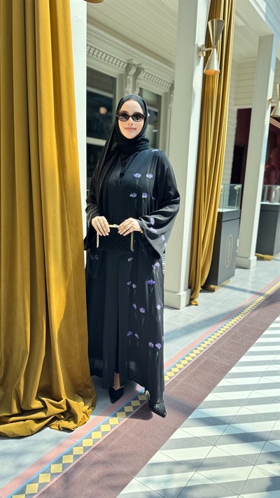 Lavin Abaya