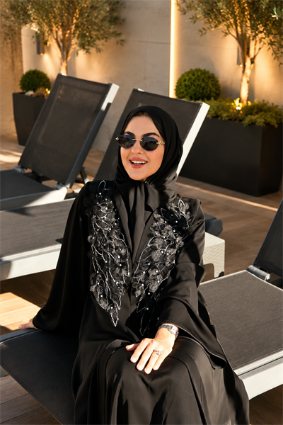 Melek Aplike İşlemeli Siyah Abaya