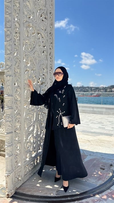 Mihrimah Abaya