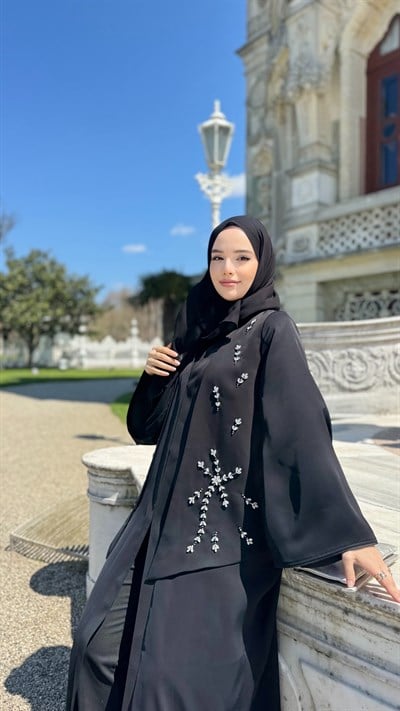 Mihrimah Abaya